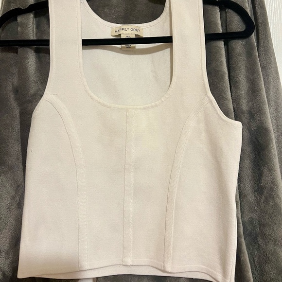 White knit tank - Picture 1 of 1